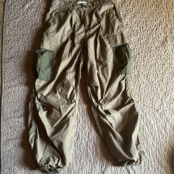 Anthropologie Cargo Pants - Picture 8 of 14